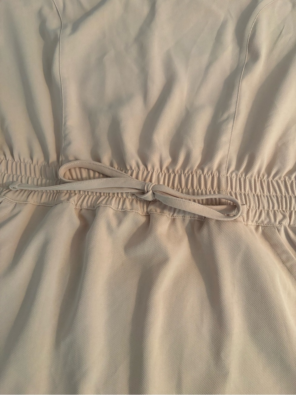 NWT 32 Degrees Cool Women’s Small Beige Dress Above Knee Defined Waist Pockets - Picture 3 of 7